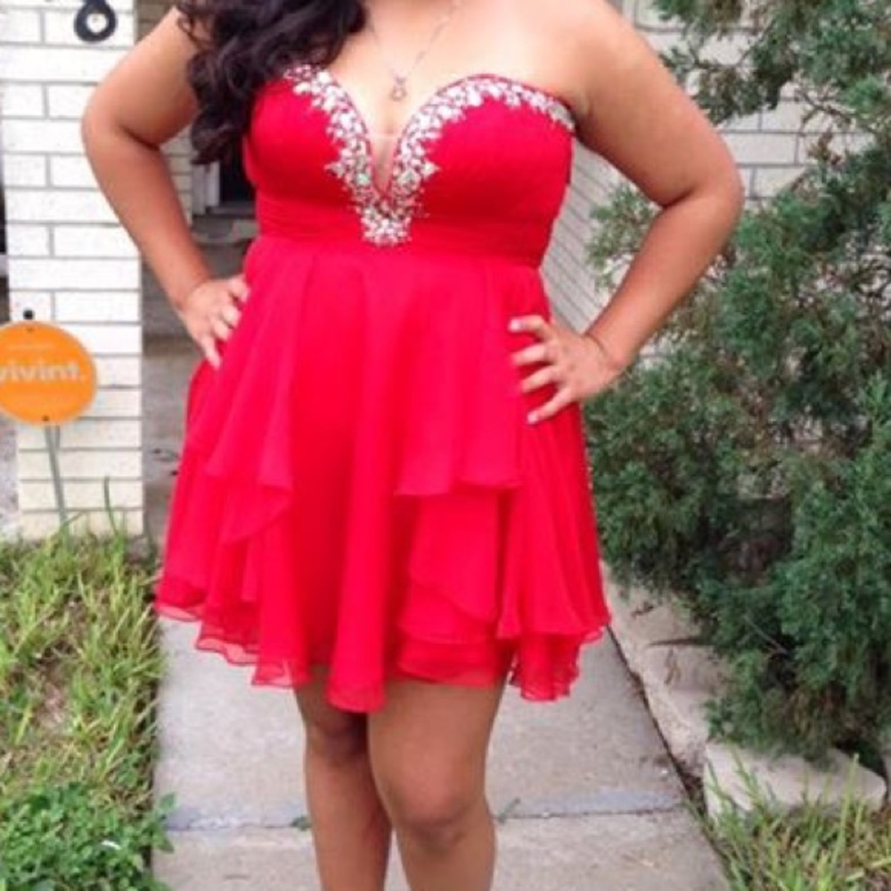 Beautiful Short Red Dress